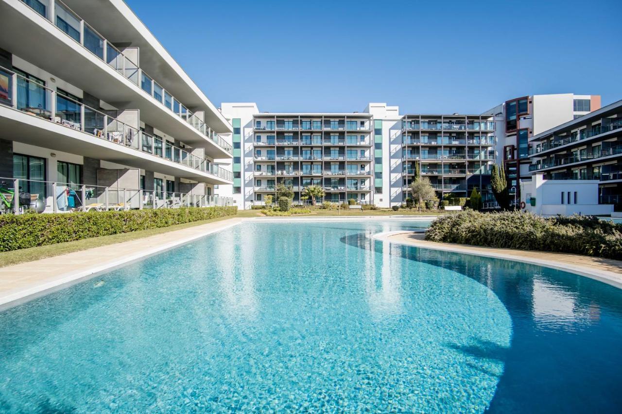 Superbe Appartement Spacieux Avec Terrasse Vue Piscine Виламура Экстерьер фото